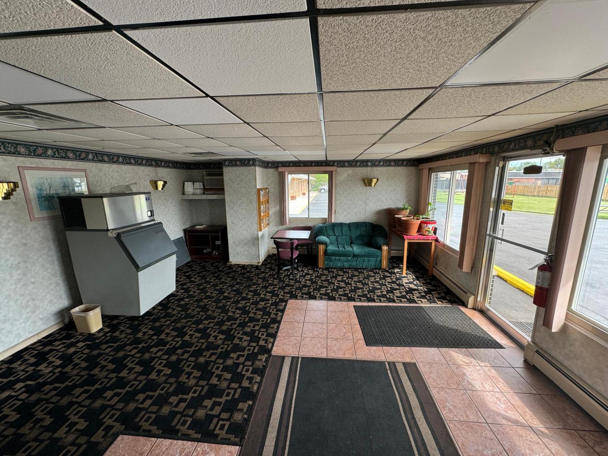 Euclid Motel Bay City Zewnętrze zdjęcie